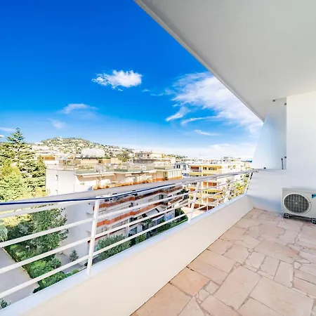Apartment Palm Beach- Free Wifi- Parking- Sea View Cannes