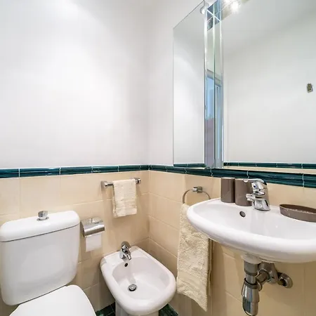 Palm Beach- Free Wifi- Parking- Sea View * Cannes