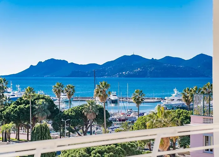 شقة Palm Beach- Free Wifi- Parking- Sea View