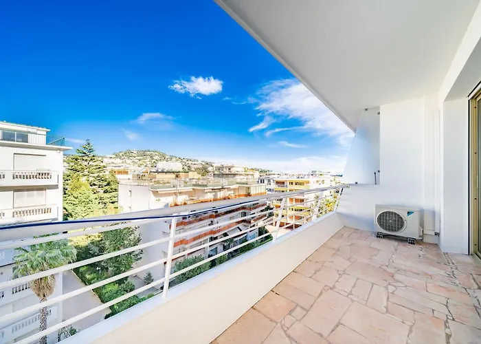 شقة Palm Beach- Free Wifi- Parking- Sea View كان